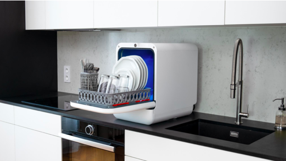 Un mini-lave vaisselle qui tient sur le plan de travail de la cuisine - doc. Daan Tech