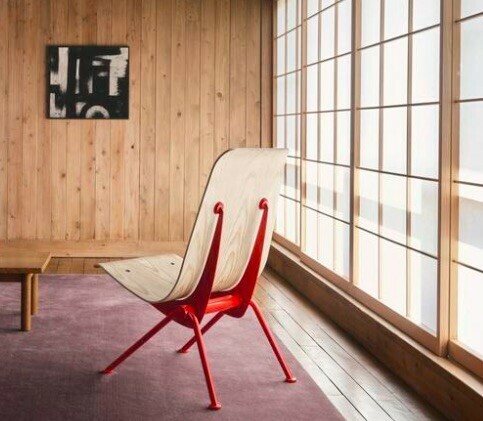 L'iconique chaise de Jean Prouvé rééditée - doc. Vitra