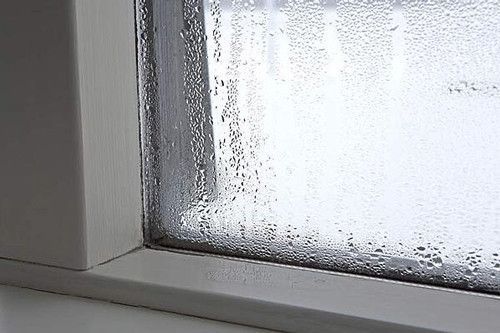 La condensation se manifeste en priorité sur les vitres non isolées - doc. Murprotec