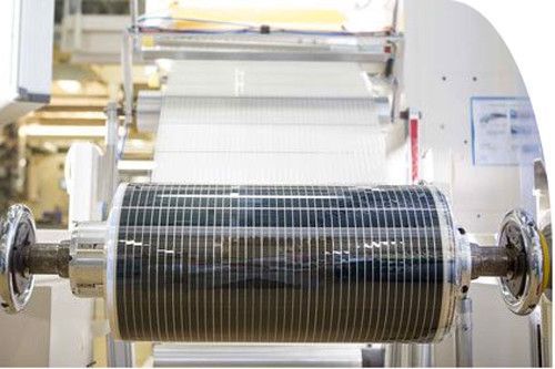 Les films photovoltaïque ASCA® de chez ARMOR permettent une production d'électricité significative - doc. ASCA®