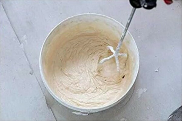 Pour g&acirc;cher une quantit&eacute; importante de pl&acirc;tre, on utilise un malaxeur - doc Parexlanko - Amazon