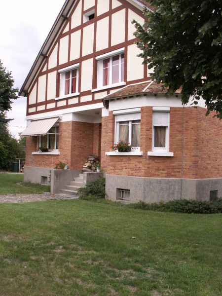 L'isolation d'une maison de cette époque passe logiquement par la rénovation de la toiture. Mais quelle TVA sur cette opération?