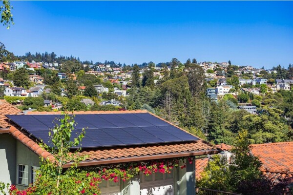 Comment rentabiliser vos panneaux solaires avec le climat de l'&Icirc;le-de-France ?
