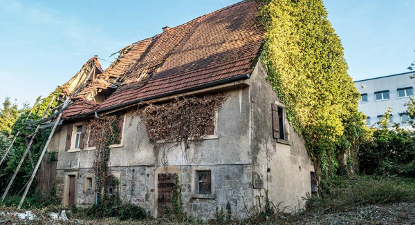 Il n'est pas certain qu'une ruine puisse être restaurée. De nombreux obstacles peuvent l'empêcher - doc. lamaisonsaintgobain.fr