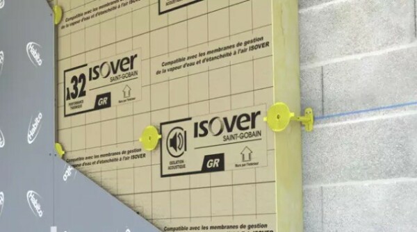 Le système Optimax Habito® qui permet l'isolation des parois verticales intérieures sans ossatures métalliques - doc. Saint-Gobain