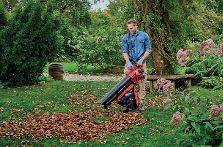 Le souffleur-aspirateur Einhell est essentiel pour nettoyer le jardin au moment de la chute des feuille - Doc. Einhell